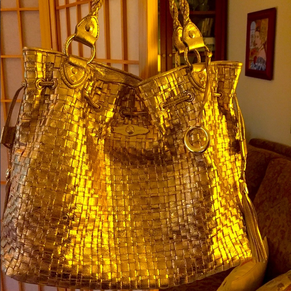 Elliot Lucia designer bag